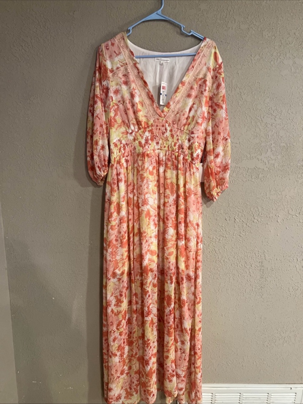 Coco & Jameson Coral/ Pink Maxi Dress with V-Neck Lined NWT Slit Smocked Flowy